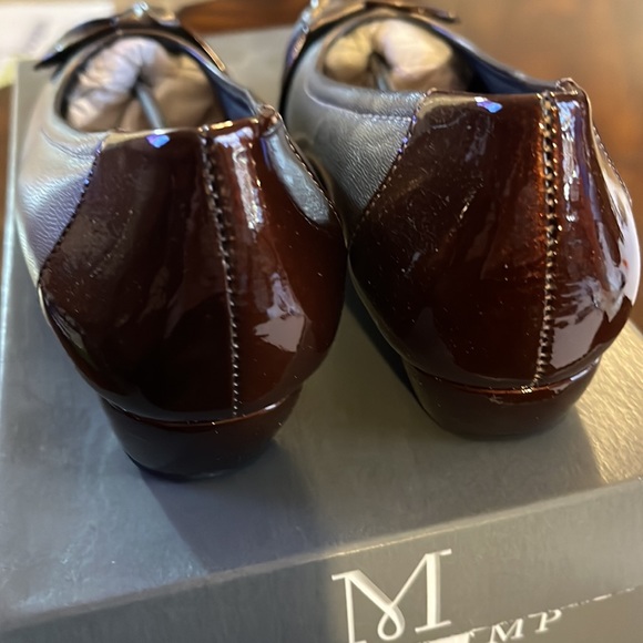 (151) NWT ladies brown flats by Mark & Lemp. Size 6 1/2 medium - Picture 6 of 8